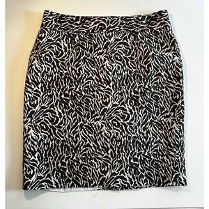 LOFT Women's size 8P Silk Blend Leopard Cheetah Animal Print Pencil Skirt D025